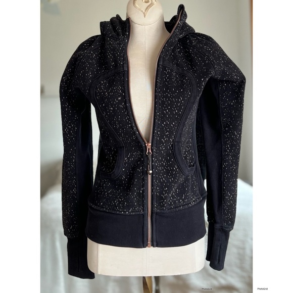 Lululemon Scuba Hoodie Butterfly Texture - Picture 3 of 5